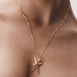 Colar Love and Hate Banho de Ouro